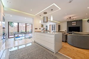 Kitchen- click for photo gallery